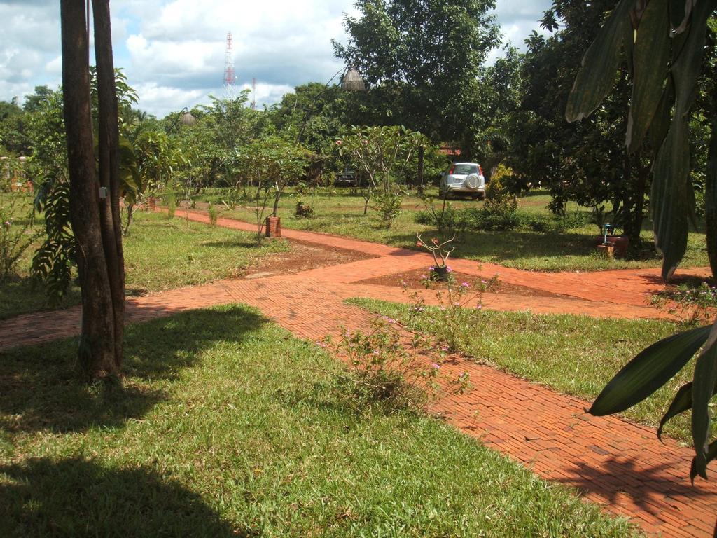 Green Plateau Lodge Banlung Exterior foto